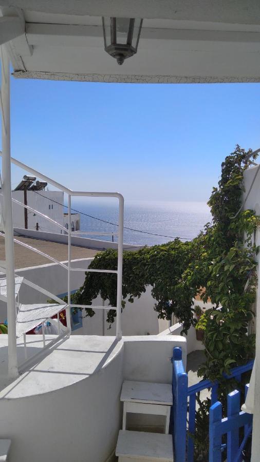 Traditional Renovated House In The Centre Of Anafi Exterior foto